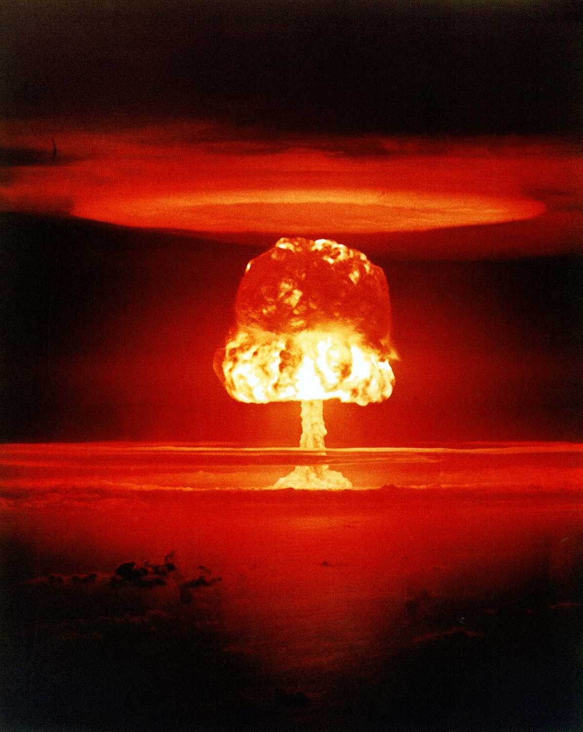 Segunda Guerra Mundial Historia Bomba Atomica